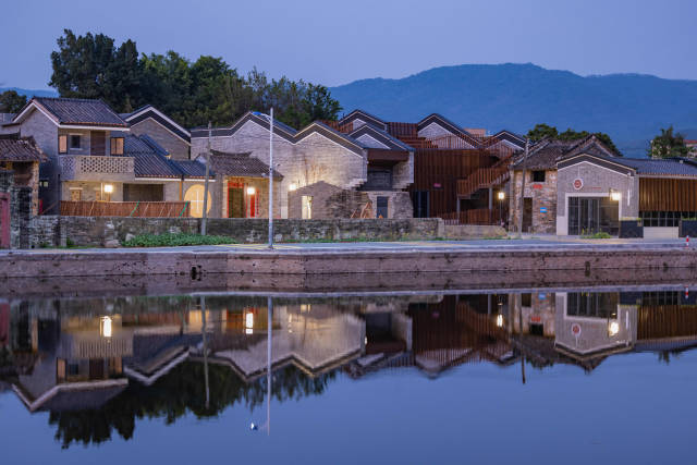 增城龍新村：村民上夜校，學生上“村晚”